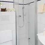 Haus Waterkant & Strandvilla Eils נורדרני