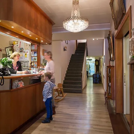 Hotel Haus Waterkant & Strandvilla Eils