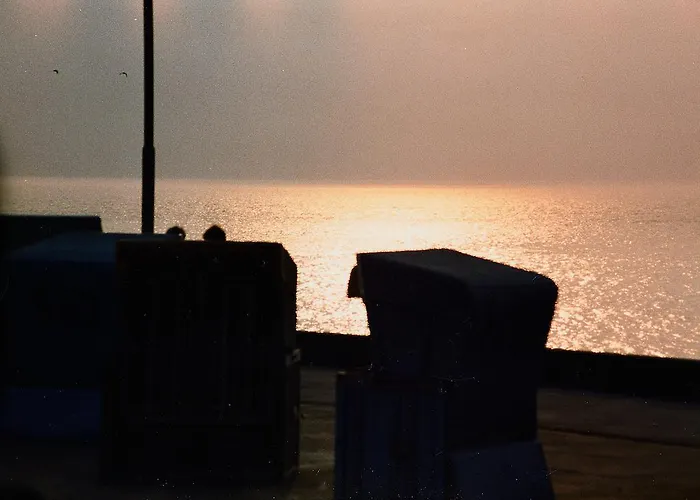 Haus Waterkant & Strandvilla Eils Нордерней