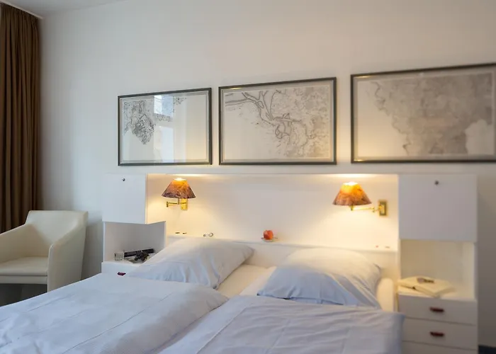 Отель Haus Waterkant & Strandvilla Eils Нордерней